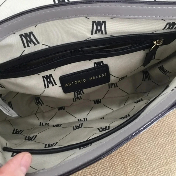 Antonio Milani Leather Reptile Flap Bag - Picture 10 of 10